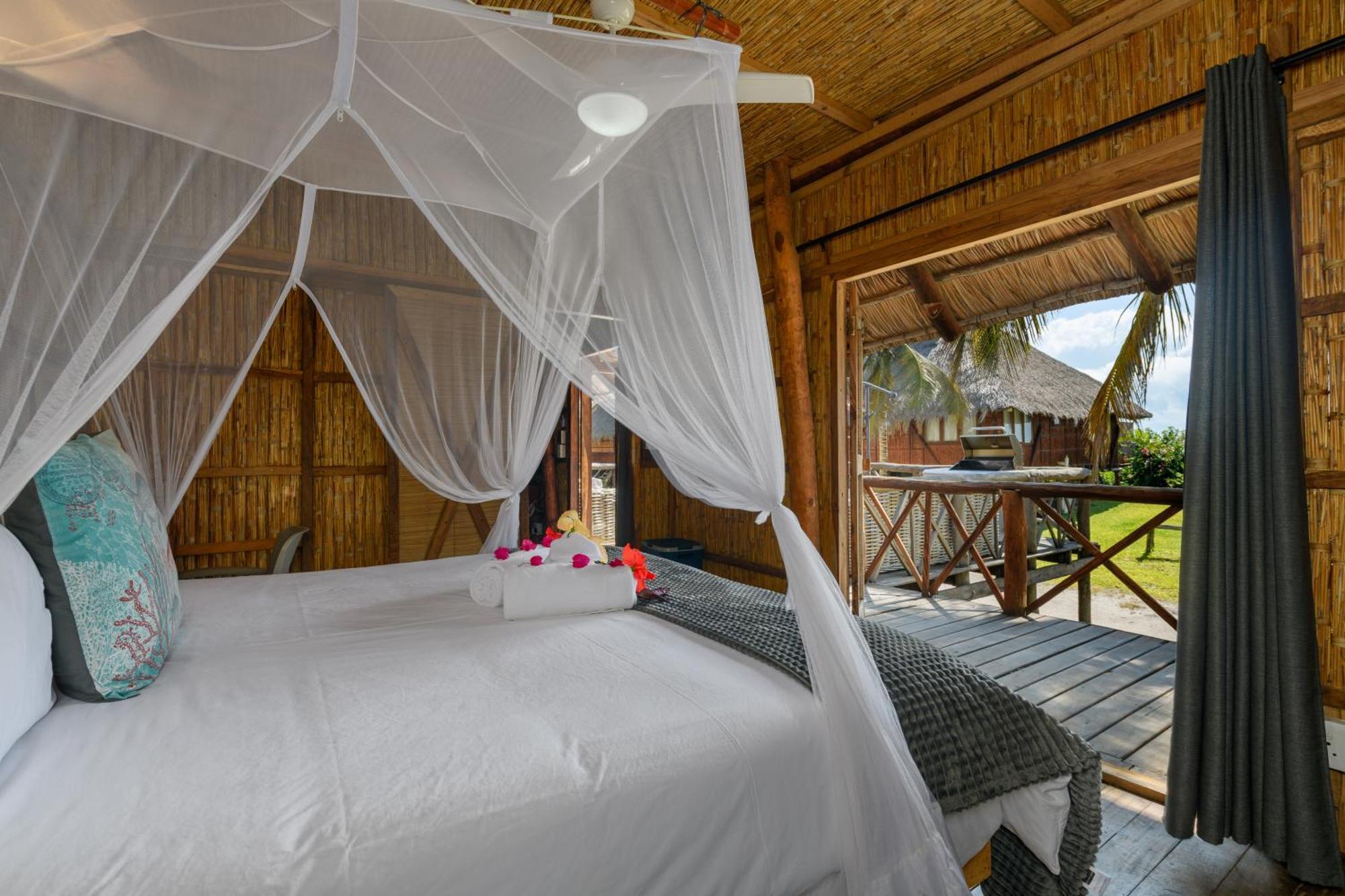 Ocean Pearl Beach Lodge Vilanculos Exterior photo